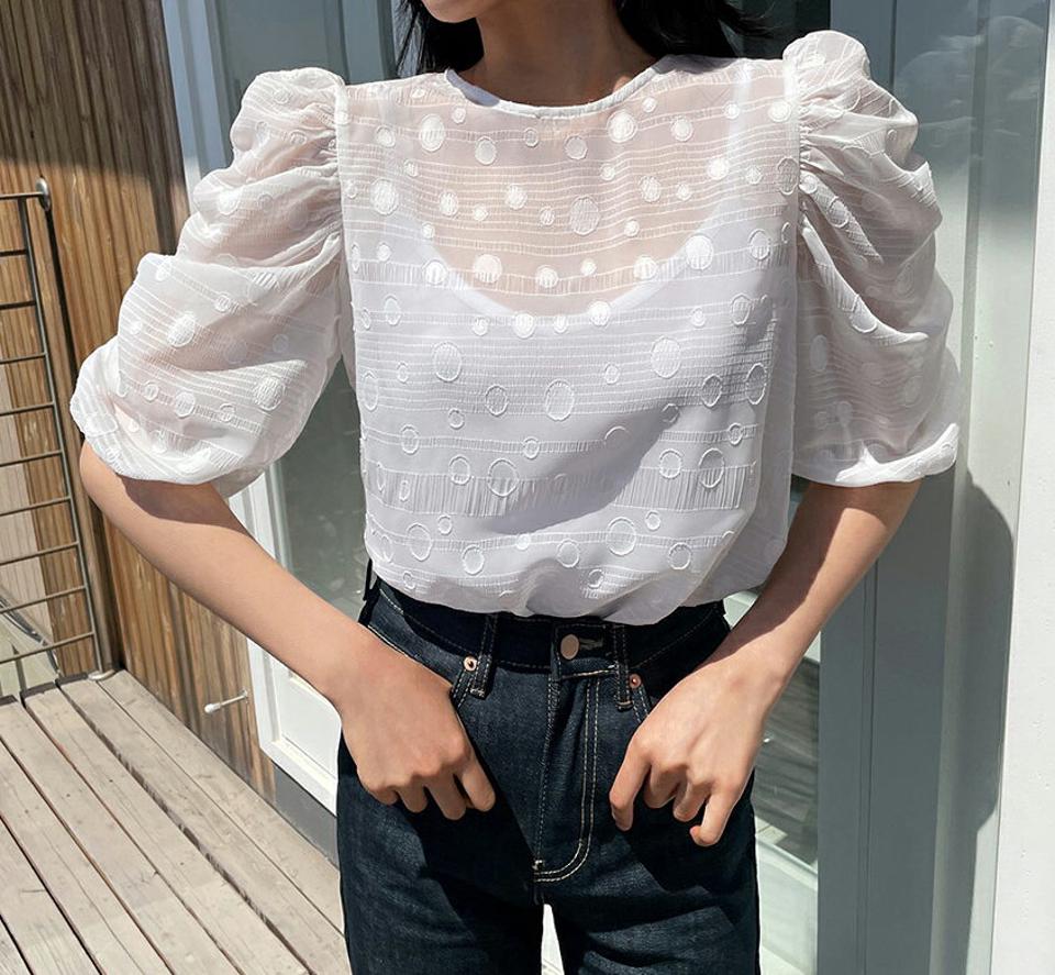 ドットシアーブラウス・全3色・b63963 レディース 【bl】【韓国 ファッション トップス ブラウス 半袖 シアー ドット パターン ラウンドネック 7分丈袖 ギャザー ボリューム ガーリー ベーシック 体型カバー 細身 春 夏】【NIJU】