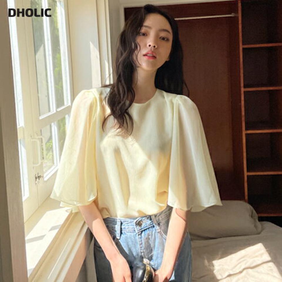 シアーフレアスリーブブラウス・全3色・b65097 レディース 【bl】 韓国 ファッション トップス ブラウス 半袖 シアー ラウンドネック 7分丈 フレアスリーブ フェミニン 体型カバー スリム 細身 夏 春