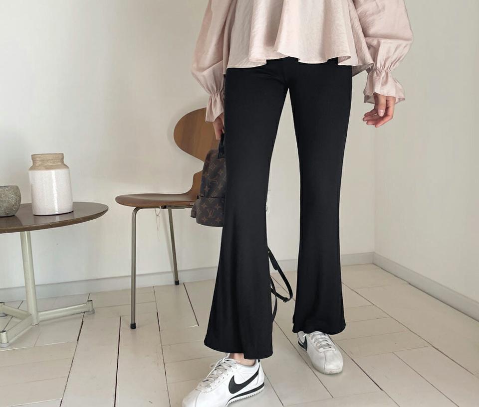 リブフレアパンツ・全4色・t63971 レディース 【pt】【韓国 ファッション ボトムス パンツ ロング ロングパンツ ブーツカット 美脚 スリム フィット 細身 体型カーバー 10分丈 十分丈 カジュアル 春 夏】【NIJU】