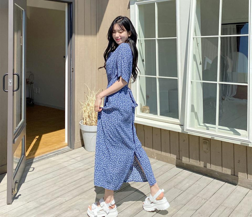 スクエア花柄リボンワンピース・全2色・t63947 レディース 【ops】 韓国 ファッション ワンピース ロング ロングワンピース 半袖 花柄 フラワー リボン ハーフスリーブ フェミニン 体型カバー 春 夏 NIJU