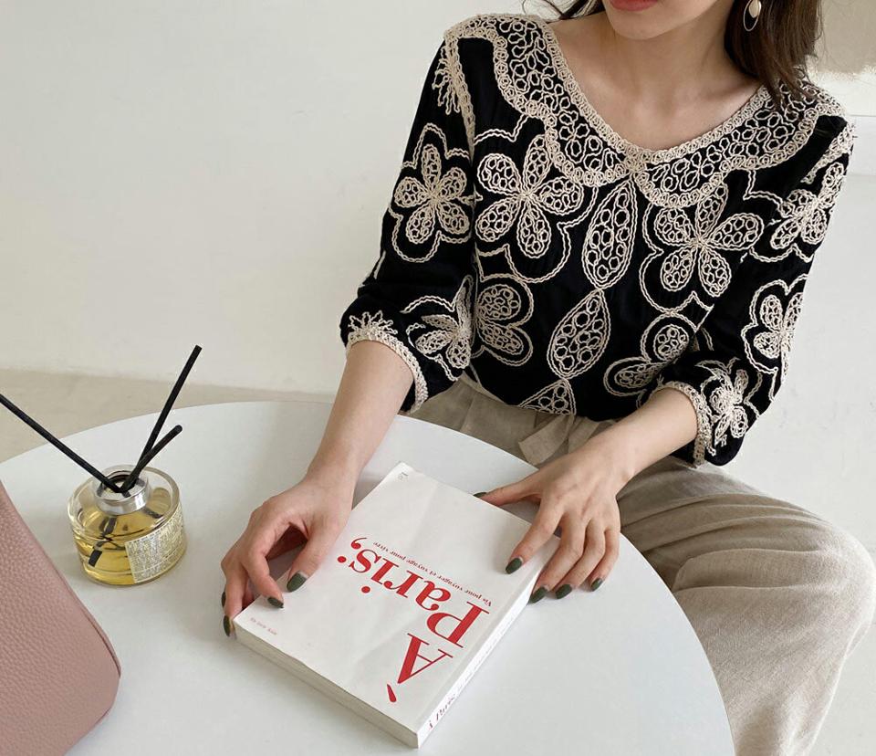 フラワー刺繍ブラウス・全1色・b68088 レディース 【bl】【トップス ブラウス 七分丈 七分袖 7分丈 7分袖 フラワー 花柄 刺繍 シック 高級感 大人 春 夏 秋 韓国 ファッション】【ハイホリHIHOLLI】