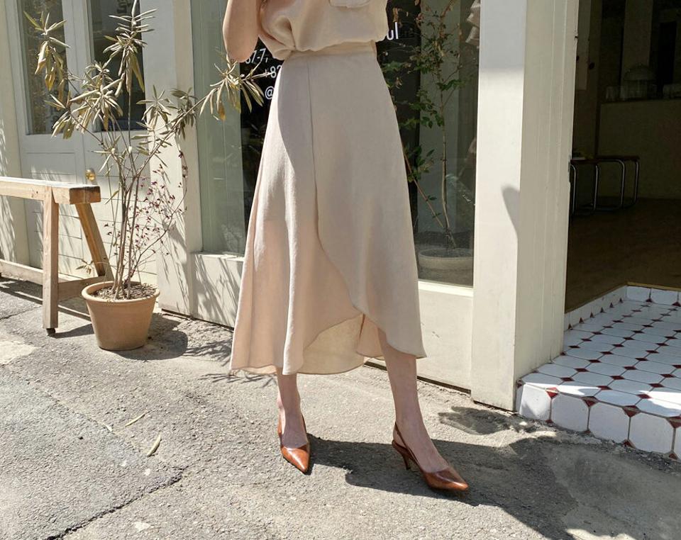 フリルアンバランススカート・全4色・t63521 レディース 【sk】 韓国 ファッション ボトムス スカート ロング ロングスカート フレア ラップ調 フリル フェミニン 体型カバー 細身 カジュアル 上品 夏 春