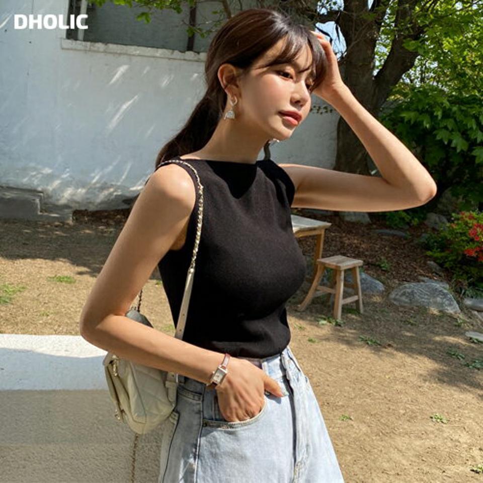【マラソン特価】ボートネックノースリーブ・全5色・t63502 レディース 【tops】 韓国ファッション トップス スリーブレス ノースリーブ ボートネック スリム フィット 細身 フェミニン 無地 ベーシック 夏 春