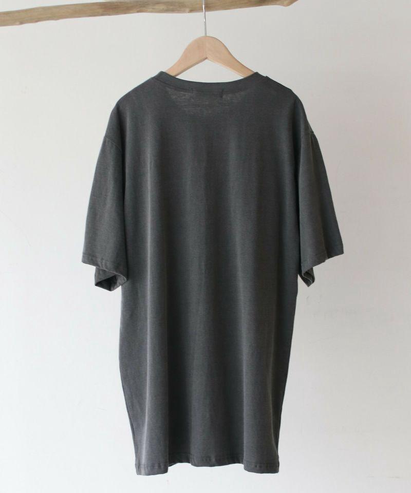 via j(ヴィアジェイ)"NEWYORK"オーバーサイズ半袖Tシャツ
