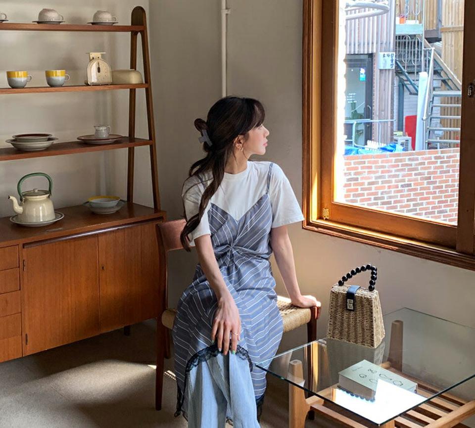 レースヘムストライプ半袖ワンピース・全2色・e65126 レディース 【ops】 韓国ファッション ワンピース ロングワンピース ストライプ ラウンドネック キャミワンピース レイヤード風 ノースリーブ スリーブレス 夏 春