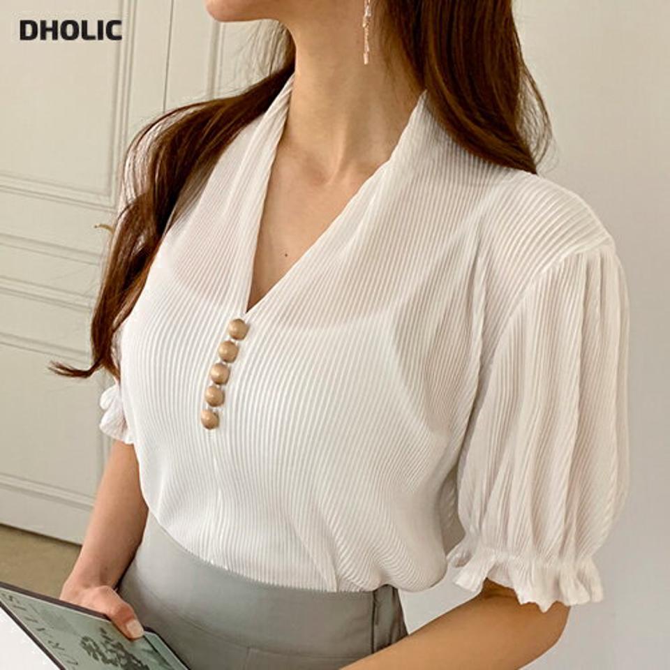 ボタンVネックプリーツブラウス・全3色・b68150 レディース 【bl】【トップス ブラウス 半袖 ハーフスリーブ プリーツ Vネック フェミニン かわいい 上品 大人 春 夏 韓国 ファッション】【ハイホリHIHOLLI】