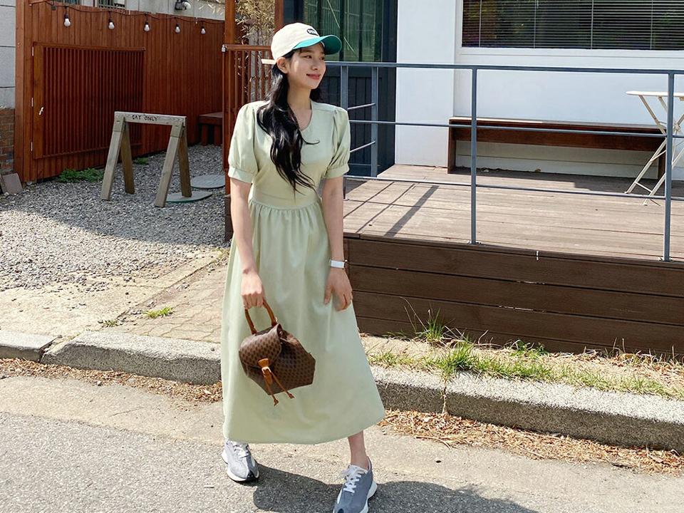 バックスリットボタンワンピース・全3色・t64113 レディース 【ops】【韓国 ファッション ワンピース ロング ロングワンピース 半袖 ラウンドネック ボタン ゴム オープン ボリューム フェミニン 細身 体型カバー 春 夏】【NIJU】