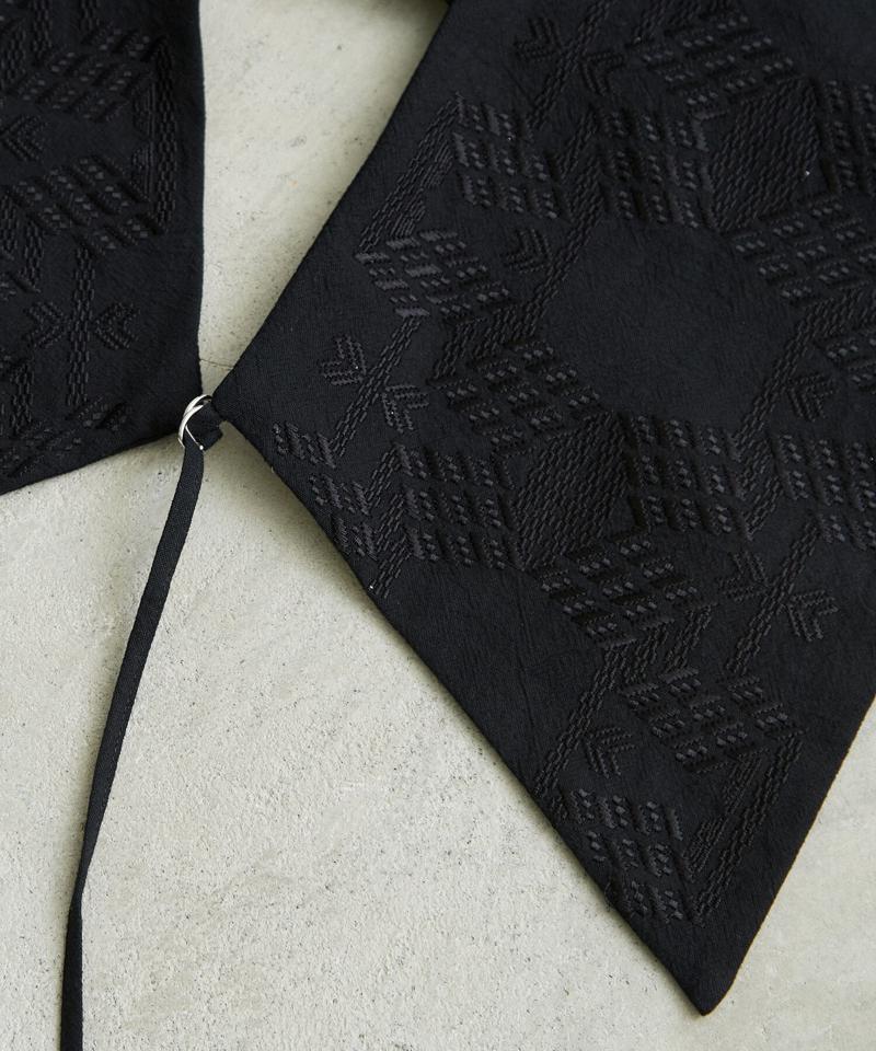 ○トライバルヘキサゴン刺繍つけ襟（nitca）