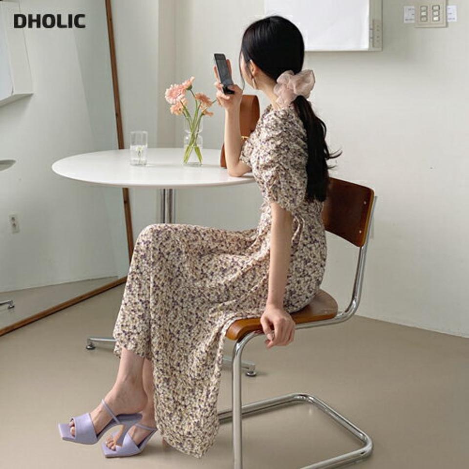 ストラップ付花柄ワンピース・全2色・b62006 レディース 【ops】【韓国 ファッション ワンピース ロング ロングワンピース 半袖 フェミニン フレア フローラル ストラップ ラウンドネック ギャザー ボリューム 5分丈袖 体型カバー 細身 夏 春】