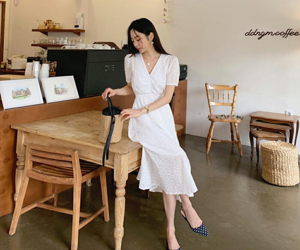 アイレットレースワンピース・全3色・t62003 レディース 【ops】 韓国 ファッション ワンピース ロング ロングワンピース 半袖 アイレット レース Vネック ギャザー Aライン フェミニン 体型カバー 細身 夏 春