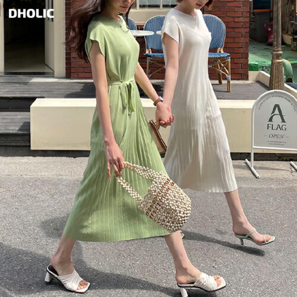 ストラップ付プリーツニットワンピース・全3色・b57331 レディース 【ops】【韓国 ファッション ワンピース ロング ロングワンピース 半袖 プリーツ ラウンドネック スリーブレス ストラップ ショートスリーブ フェミニン 体型カバー 細身 夏 春】