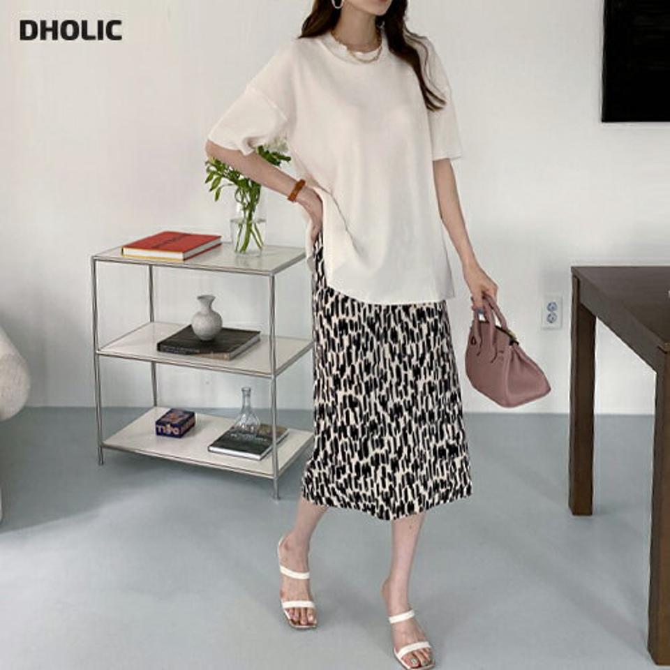 プリーツTシャツ&レオパードスカートSET・全2色・b68213 レディース 【sk】【セット トップス Tシャツ 半袖 ハーフスリーブ スカート ミディ丈 ミディスカート レオパード柄 ヒョウ柄 豹柄 プリーツ 春 夏 韓国 ファッション】【ハイホリHIHOLLI】