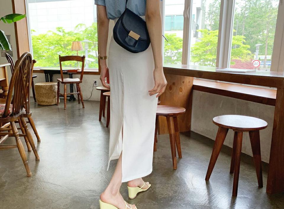 ダイアゴナルボタンスリットスカート・全4色・b61993 レディース 【sk】【韓国 ファッション ボトムス スカート ロング ロングスカート ダイアゴナル おしゃれ リネンブレンド スリット Hライン フェミニン ボタン フィット 体型カバー 細身 夏 春】