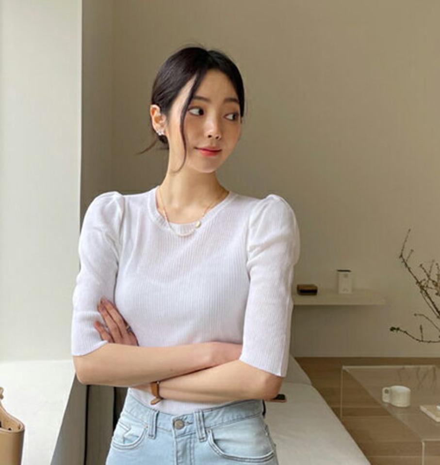 リブスリムパフニット・全3色・b57307 レディース 【tops】【韓国 ファッション トップス ニット 半袖 7分丈 パフスリーブ 上品 スリム フィット ラウンドネック ショートスリーブ 体型カバー フェミニン ベーシック 夏 春】