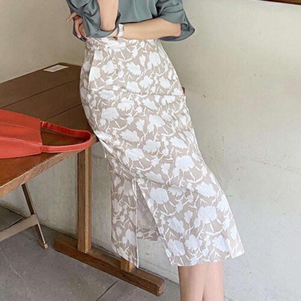 フローラルパターンペンシルスカート・全3色・b68343 レディース 【sk】【スカート ミディ丈 ミディスカート ペンシル タイト 花柄 フラワー シック 大人 きれいめ オフィスカジュアル Hライン 春 夏 秋 韓国 ファッション】【ハイホリHIHOLLI】