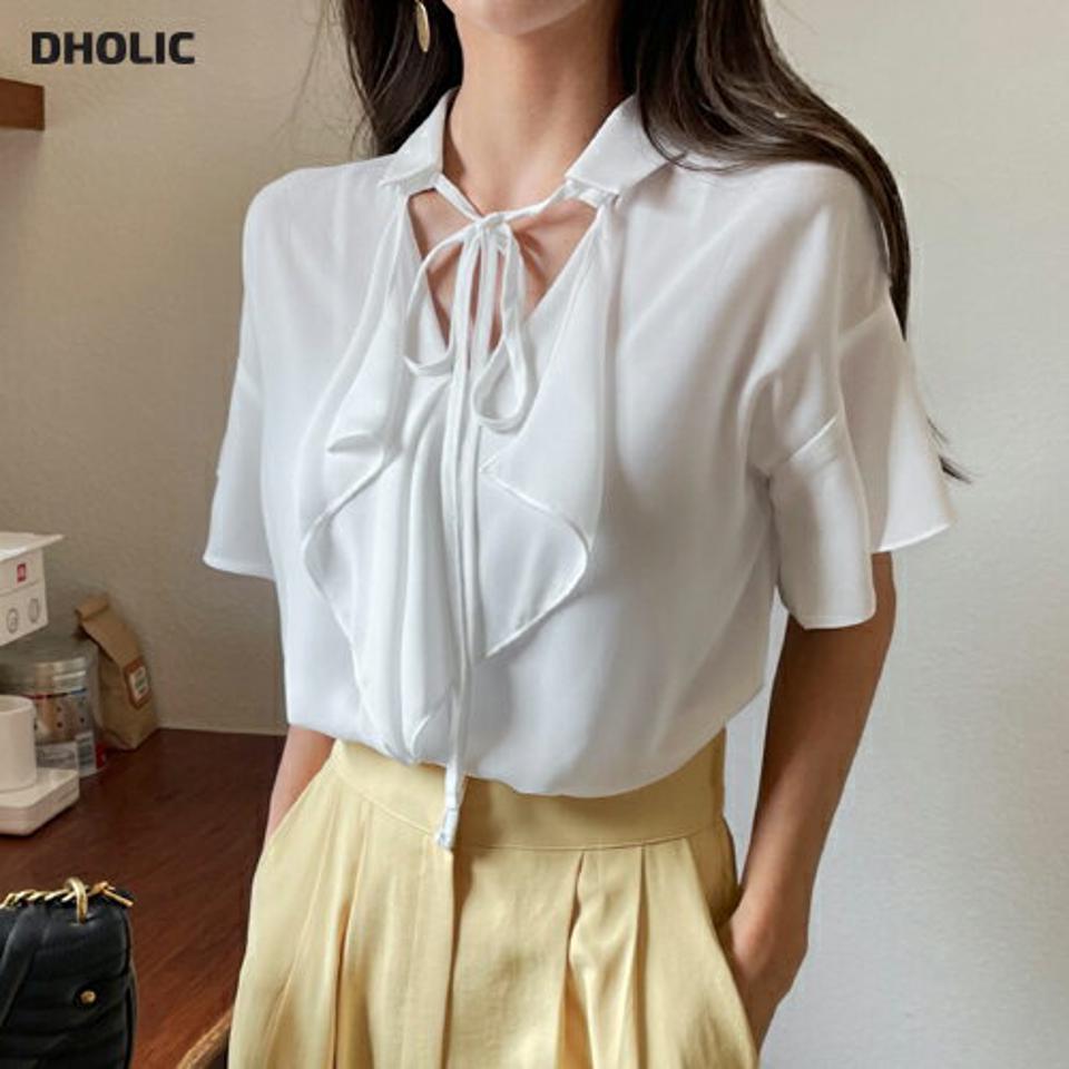 【全品10%OFF】2WAYフリルリボンブラウス・全3色・b63582 レディース 【bl】【韓国 ファッション トップス ブラウス 半袖 ラブリー リボン フリル スリット 2WAY 体型カバー スリム ボリューム ガーリー フェミニン 夏 春】