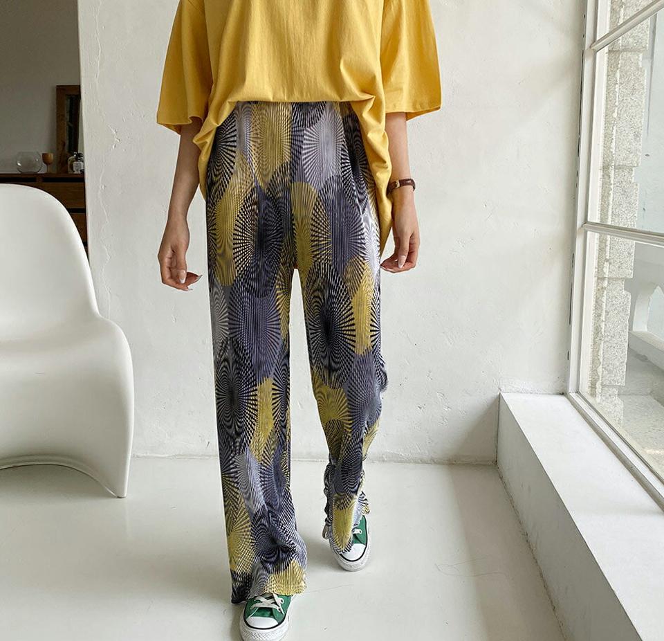 プリーツサークルパターンパンツ・全2色・t64083 レディース 【pt】 韓国 ファッション ボトムス パンツ ロング ロングパンツ パターン ゴム フレア サークル プリーツ 美脚 スリム 細身 体型カーバー 10分丈 十分丈 カジュアル 春 夏 NIJU