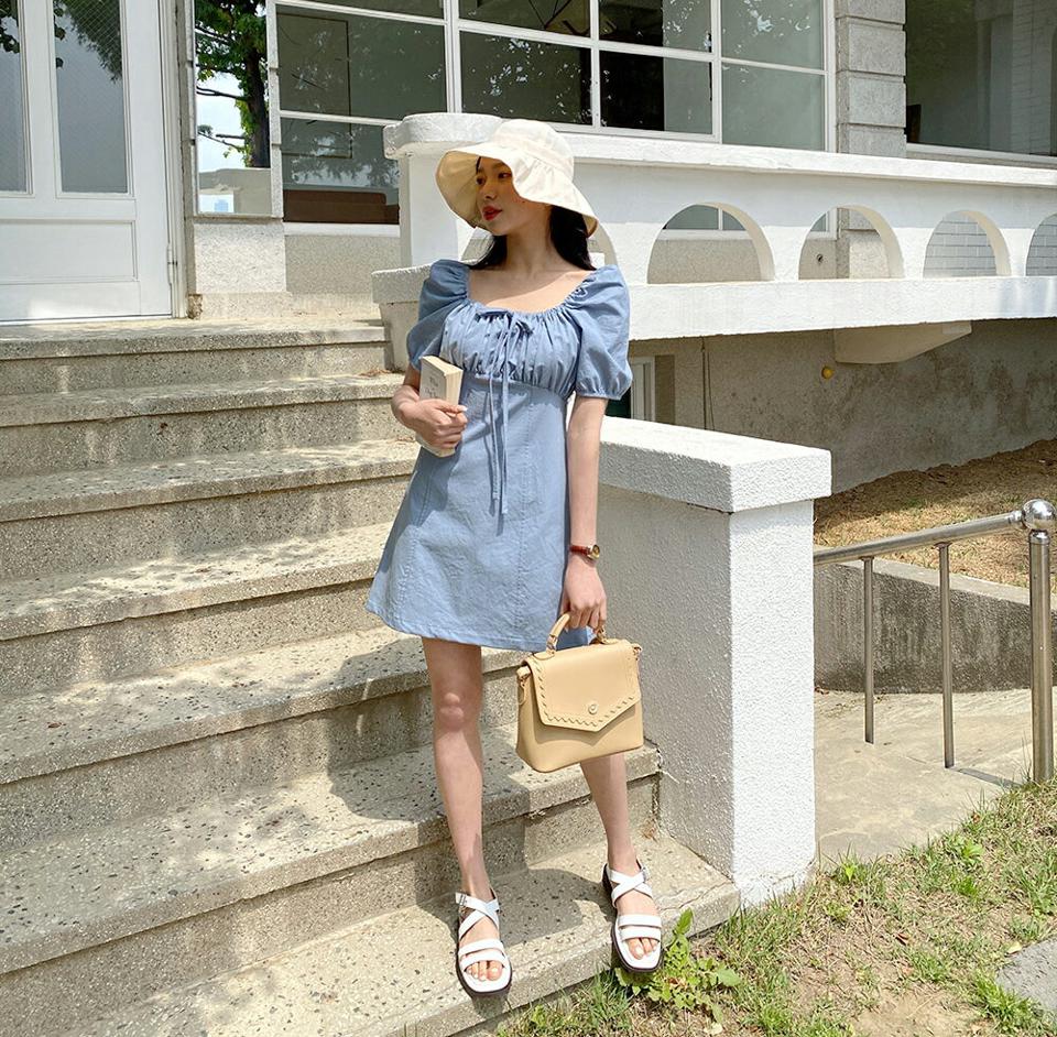 スクエアギャザーワンピース・全3色・t64077 レディース 【ops】 韓国 ファッション ワンピース ミニ ミニワンピース 半袖 ギャザー フレア スクエアネック ストリング フィット ショート丈 足長 ボリューム フェミニン 細身 体型カバー 春 夏 NIJU