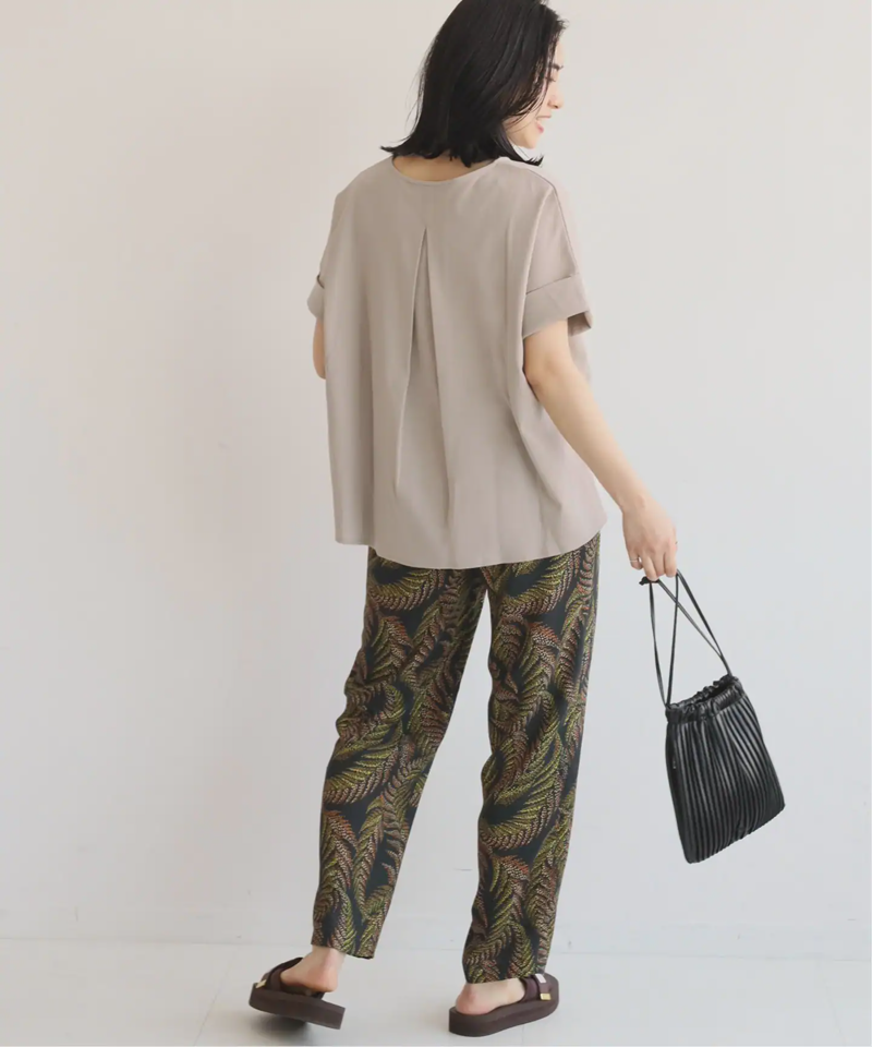 《追加》ADDICTポンチクルーネックタックプルオーバー◆（JOURNAL STANDARD relume）