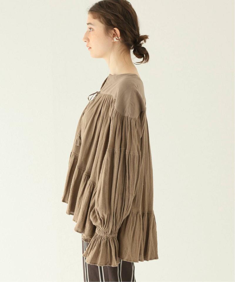 【SARA MALLIKA/サラマリカ】 COTTON CRAPE GATHER BIG SLE：ブラウス（JOURNAL STANDARD relume）