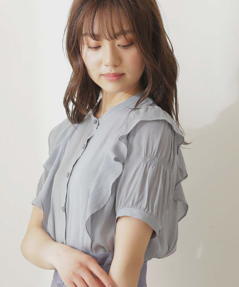 【堀田茜さん着用 美人百花6月号 掲載商品】ラッフル切替ブラウス