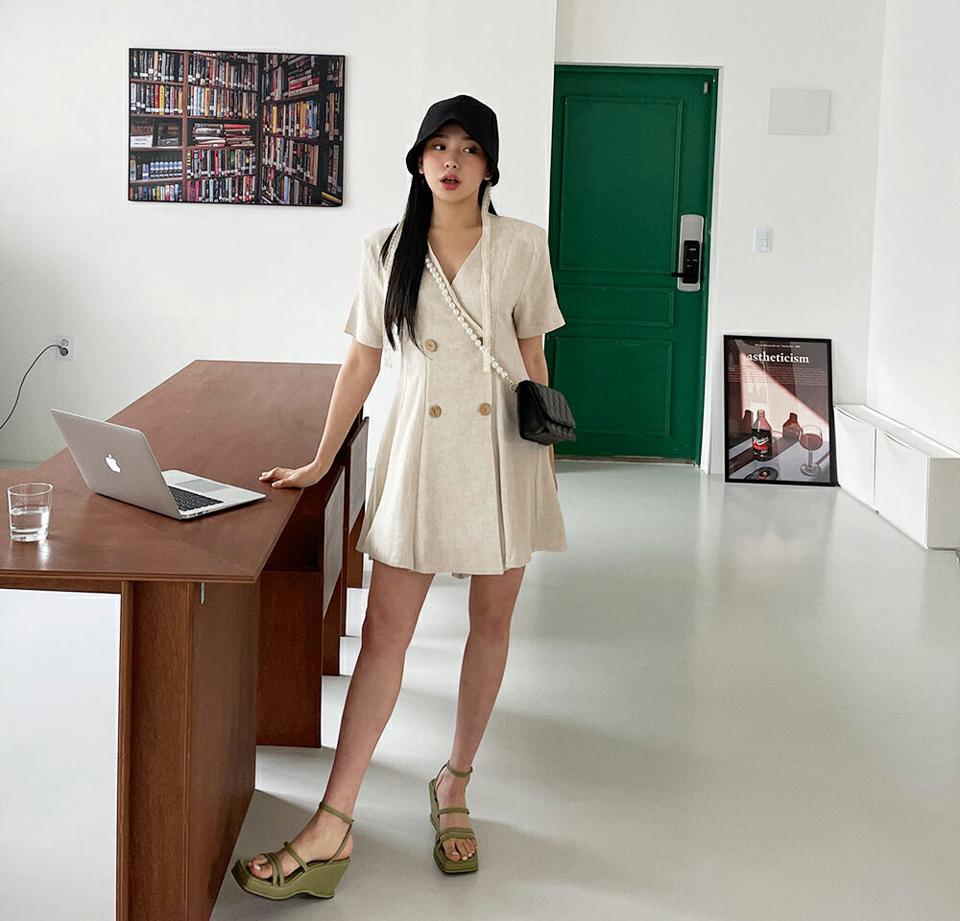 ダブルボタンオールインワン・全3色・t64141 レディース 【pt】【韓国 ファッション ボトムス パンツ オールインワン ショート ショートパンツ ワンピース 半袖 ボタン リネン Vネック ゆったり ルーズ 体型カバー 春 夏】【NIJU】