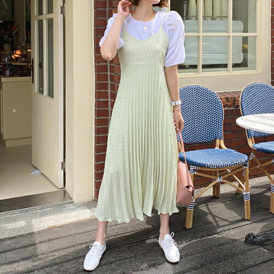 花柄プリーツキャミワンピース・全4色・t57359 レディース 【ops】 韓国 ファッション ワンピース ロング ロングワンピース キャミワンピース キャミソール 花柄 Vネック プリーツ スリーブレス レイヤード風 フェミニンスリム フィット カジュアル 夏 春