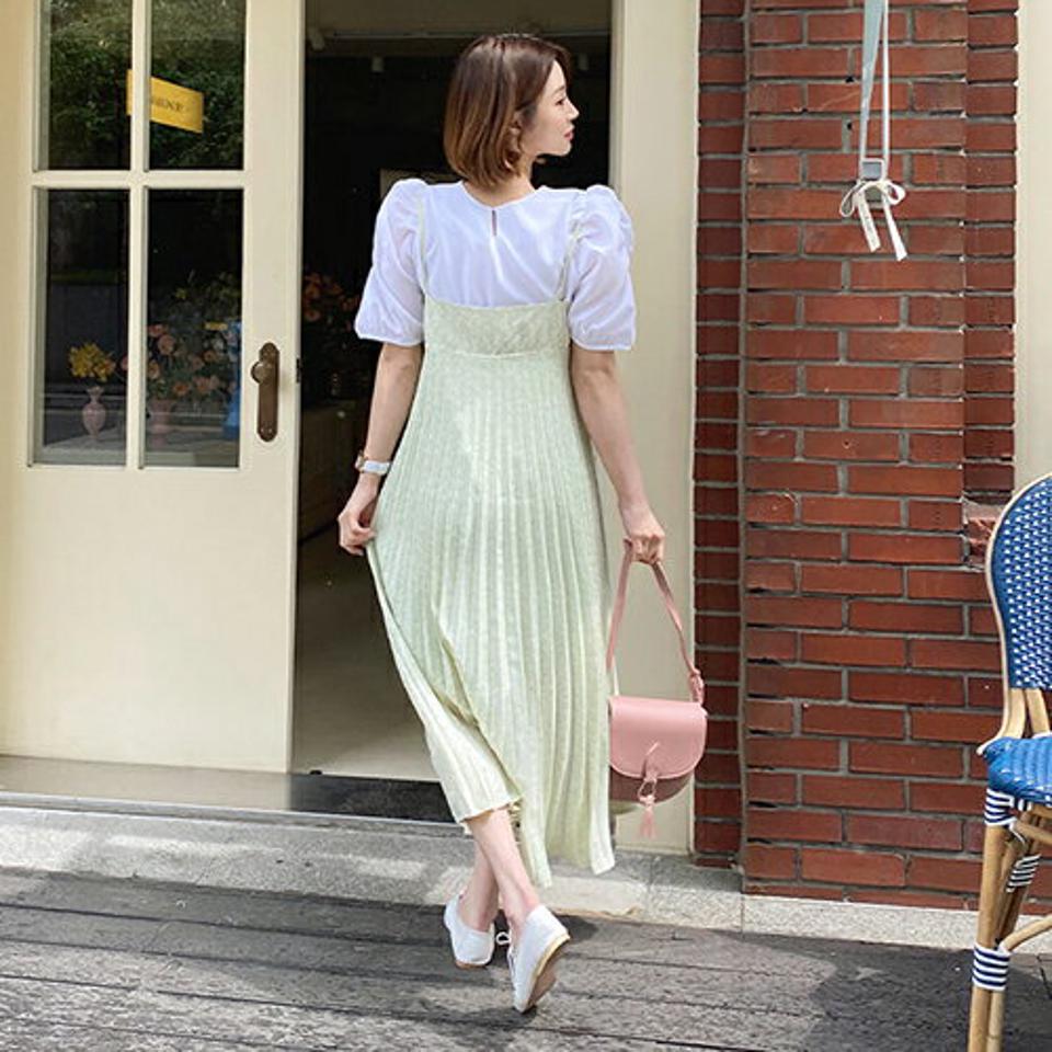 花柄プリーツキャミワンピース・全4色・t57359 レディース 【ops】 韓国 ファッション ワンピース ロング ロングワンピース キャミワンピース キャミソール 花柄 Vネック プリーツ スリーブレス レイヤード風 フェミニンスリム フィット カジュアル 夏 春