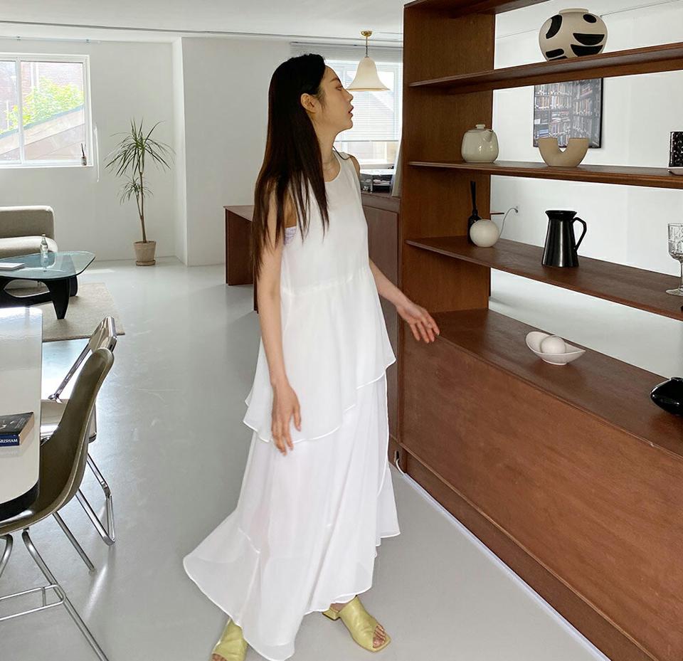 ティアードスリーブレスワンピース・全2色・t65150 レディース 【ops】【韓国 ファッション ワンピース ロング ロングワンピース スリーブレス ノースリーブ ラウンドネック アンバランス ティアード 体型カバー 細身 夏 春】