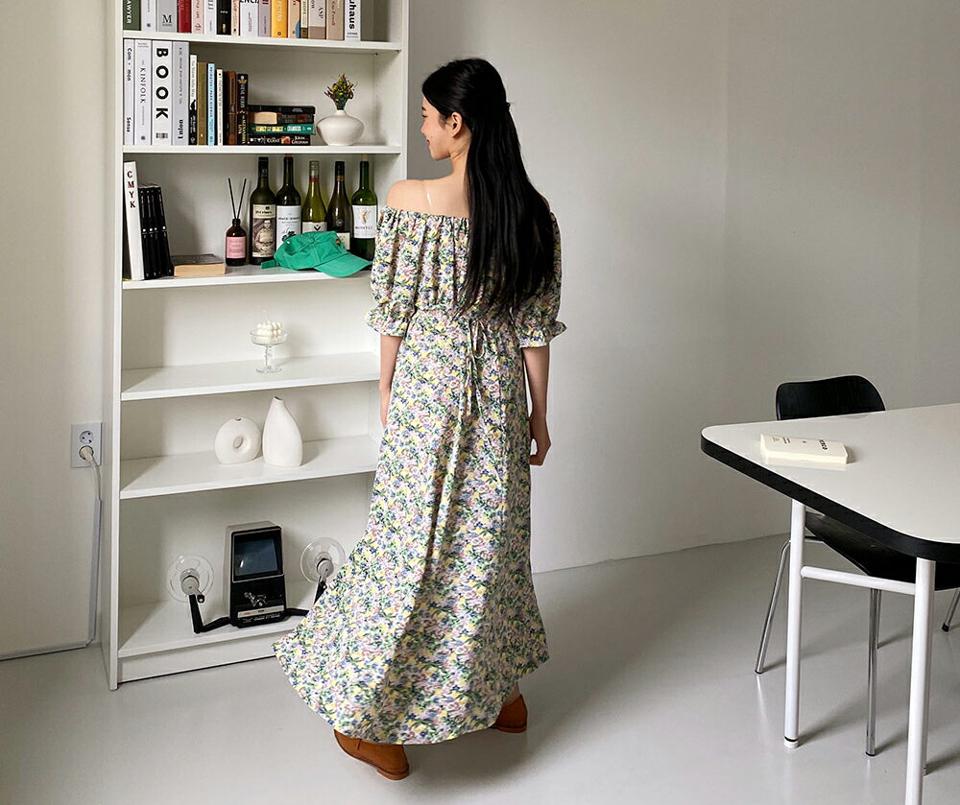 【全品10%OFF】2WAYボタンフラワーワンピース・全2色・t64142 レディース 【ops】【韓国 ファッション ワンピース ロング ロングワンピース 半袖 ボタン 花柄 フラワー パターン ショルダー ゴム リボン オフショル スクエアネック フェミニン 体型カバー 春 夏】【NIJU】