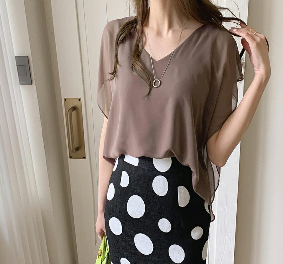 シフォンレイヤードブラウス・全4色・b68257 レディース 【bl】 トップス ブラウス シフォン レイヤード 無地 透け感 シアー シースルー フェミニン 春 夏 大人 上品 きれいめ 二の腕カバー 体型カバー 揺れ感 韓国ファッション ハイホリHIHOLLI