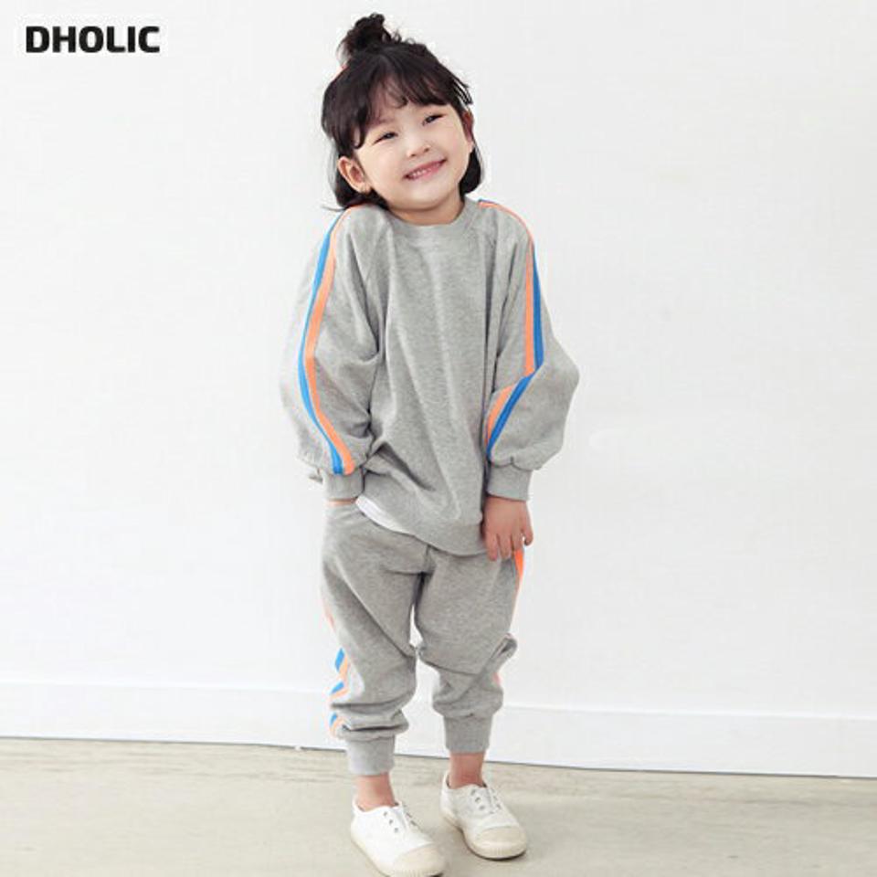 ダブルラインスウェット上下SET・p001373 キッズ【3~8才】【set】【セットアップ トップス スウェット トレーナー 長袖 長ズボン パンツ ズボン ライン サイドライン シンプル カジュアル 上下 女の子 男の子 こども 子供服 こども服】【KIDS】