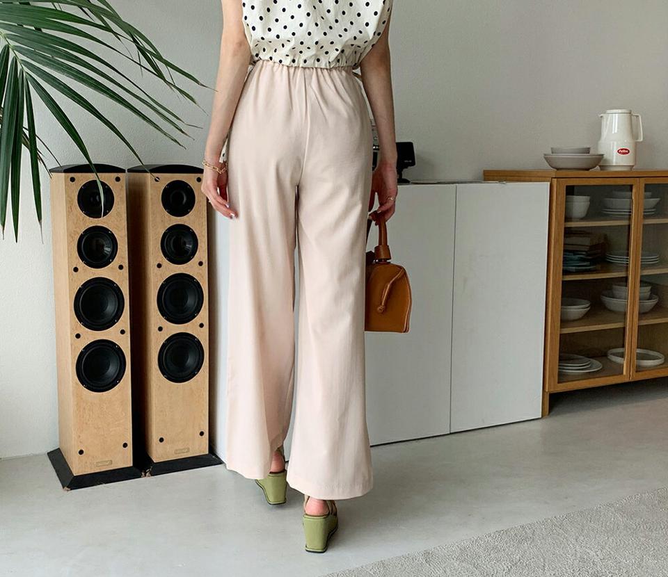 【只今10%OFF】スリットワイドパンツ・全2色・b65365 レディース 【pt】【韓国 ファッション ボトムス ロング ロングパンツ 美脚 スリット ワンタック ボリューム ワイド ストレート 大人 スリム 10分丈 体型カーバー 細身 フィット 夏 春】