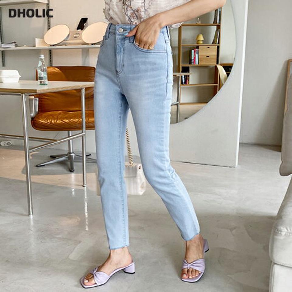 スリムストレートデニムパンツ・全1色・t65364 レディース 【pt】 韓国 ファッション ボトムス ロング ロングパンツ 美脚 デニム ストレート ベルトループ ウォッシング カットオフ スリム 10分丈 体型カーバー 細身 フィット 夏 春