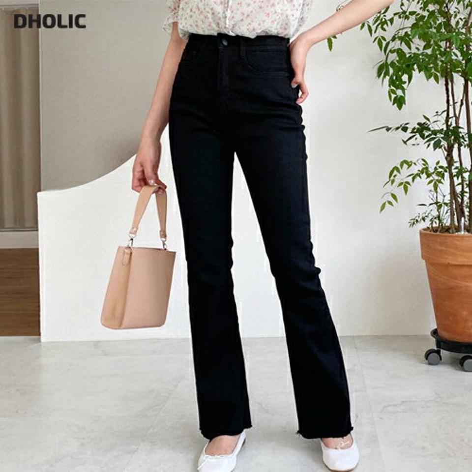 【只今10%OFF】カットオフブラックパンツ・全1色・t64175 レディース 【pt】【韓国 ファッション ボトムス パンツ ロング ロングパンツ 美脚 カットオフ ブーツカット スリム 細身 体型カーバー 10分丈 十分丈 カジュアル 春 夏】【NIJU】