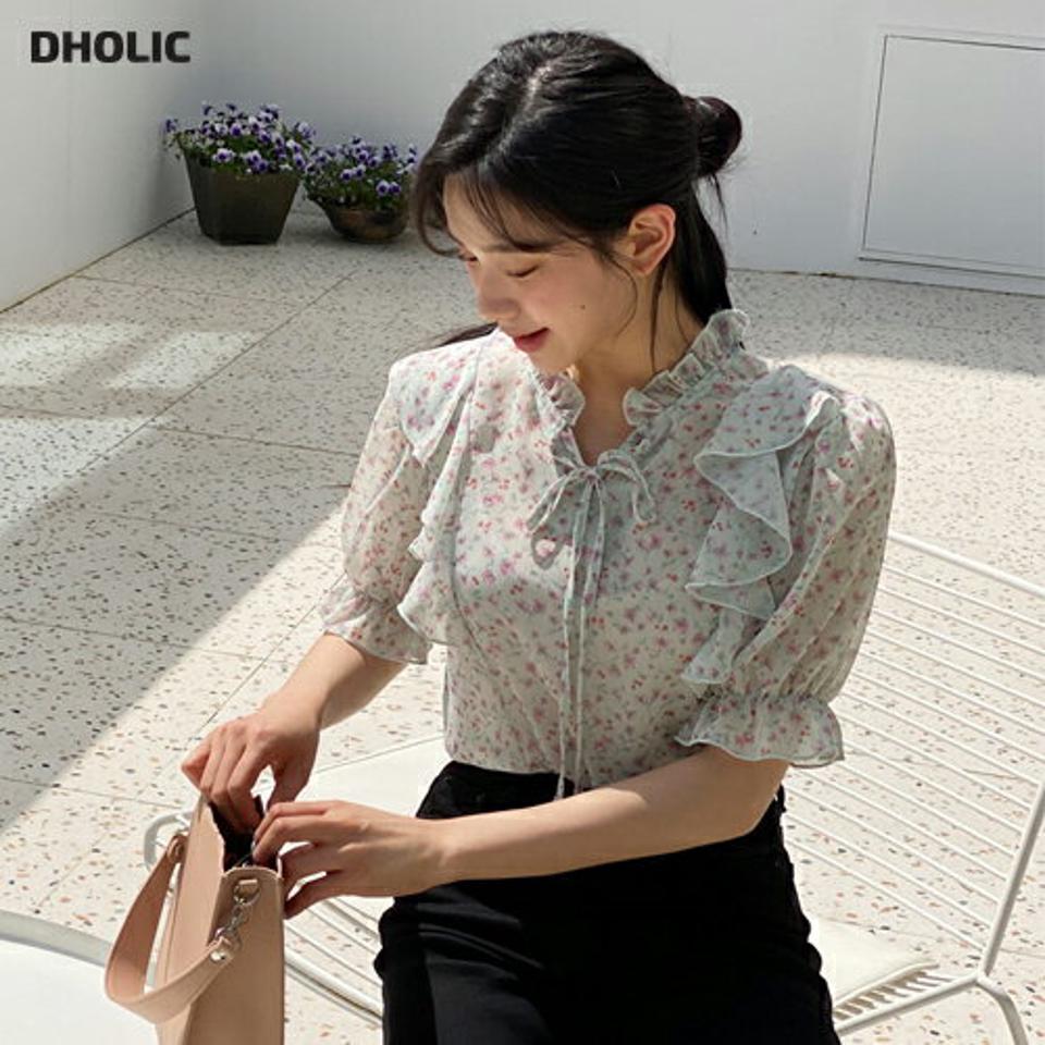 花柄フリルリボンブラウス・全3色・t64159 レディース 【bl】 韓国 ファッション トップス ブラウス 半袖 リボン ネックフリル フリル シフォン 花柄 フラワー パターン ガーリー ルーズ ゆったり 体型カバー 細身 春 夏 NIJU