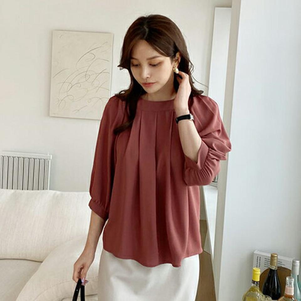 ラウンドタックブラウス・全3色・b68403 レディース 【bl】 トップス ブラウス タック 七分丈 七分袖 7分丈 7分袖 単色 無地 シンプル 春 秋 ハイホリHIHOLLI