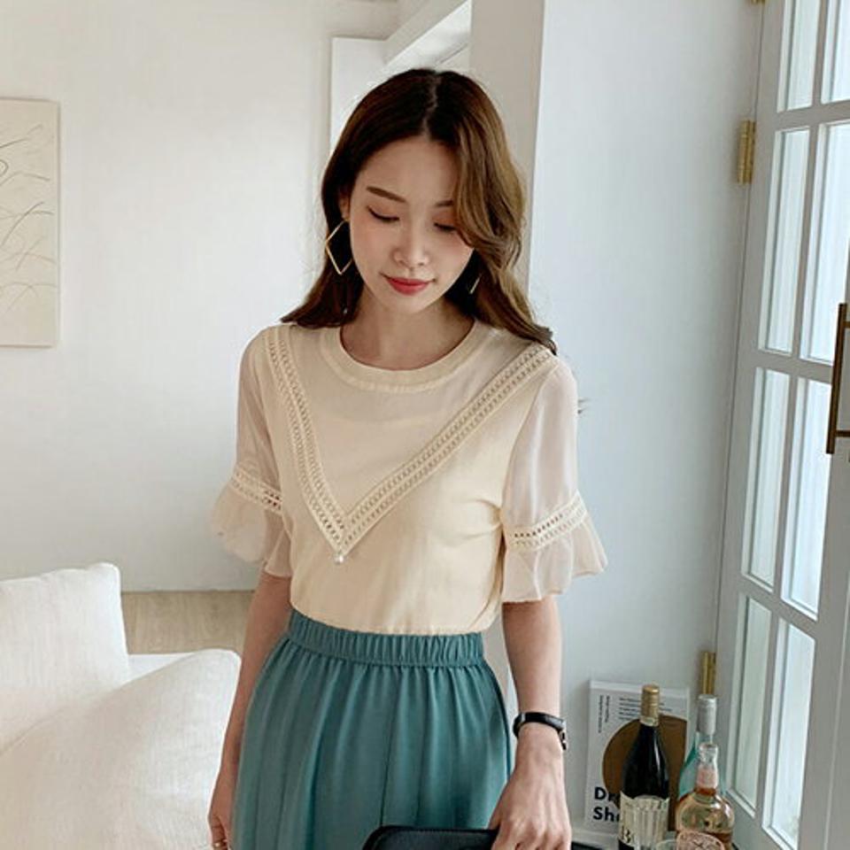 【只今10%OFF】シフォンスリーブフェイクパールニット・全2色・b68392 レディース 【tops】【トップス ニット 半袖 ハーフスリーブ 透け感 シアー シースルー シフォン パール フェミニン 可愛い かわいい 春 夏】【ハイホリHIHOLLI】