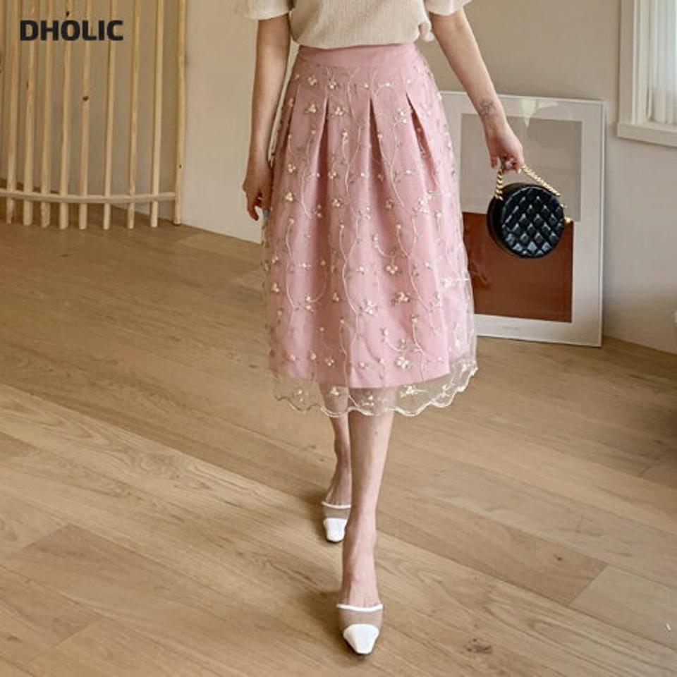 フラワー刺繍スカート・全2色・t63692 レディース 【sk】 韓国 ファッション ボトムス スカート ロング ロングスカート 花柄 フラワー 刺繍 ゴム シアー フレア Aライン 足長 大人 カジュアル フェミニン 体型カバー 細身 夏 春