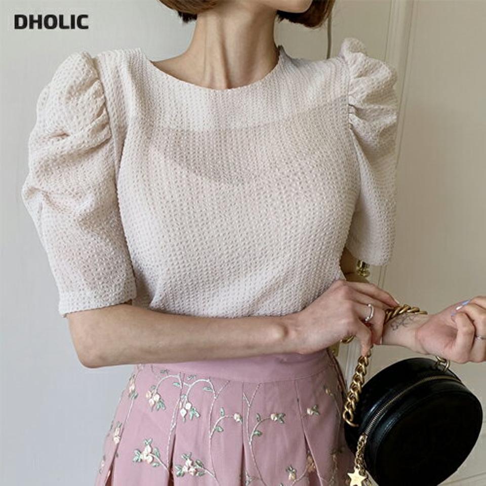 リンクルパフブラウス・全3色・t63682 レディース 【bl】【韓国 ファッション トップス ブラウス 半袖 リンクル 5分丈 パフスリーブ ラウンドネック フェミニン 体型カバー スリム 細身 無地 夏 春】