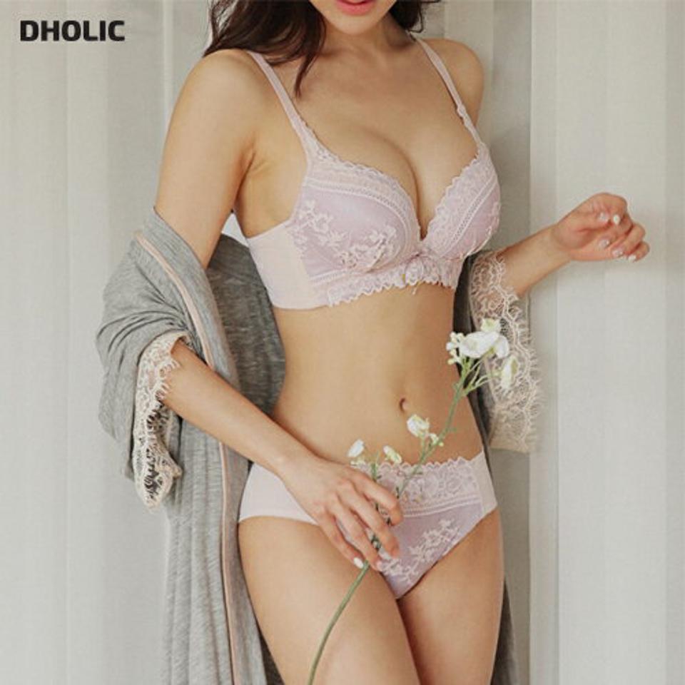 ツートン花柄ブラ&ショーツSET・全2色・e44617 レディース 【uw】 韓国 ファッション アンダーウェア ランジェリー 下着 セット ブラジャー ブラ ショーツ パンツ 大人 ツートーン 花柄 レース パッド一 ノンワイヤー スリム 夏 春