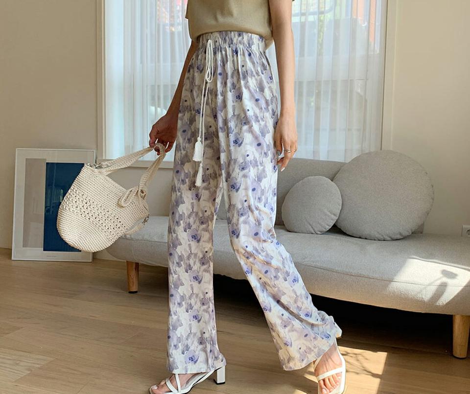 花柄タッセルリボンパンツ・全2色・b63702 レディース 【pt】 韓国 ファッション ボトムス ロング ロングパンツ 美脚 ワイドパンツ ワイド タッセル リボン 花柄 フラワー パターン 大人 スリム 10分丈 体型カーバー 細身 夏 春
