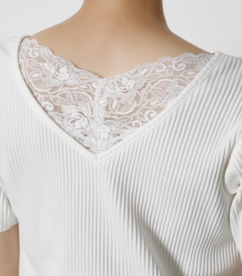 BACK LACE VNECK TOPS/バックレースVネックトップス