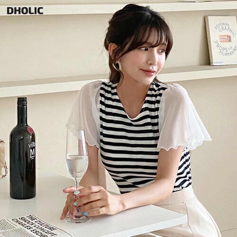ボーダーフレアスリーブTシャツ・全3色・t62084 レディース 【tops】 韓国 ファッション トップス Tシャツ 半袖 デイリー やわらかい シアー フレアスリーブ 5分丈 ウェーブ 異素材 ストライプ ベーシック 体型カーバー 細身 スリム 夏 春