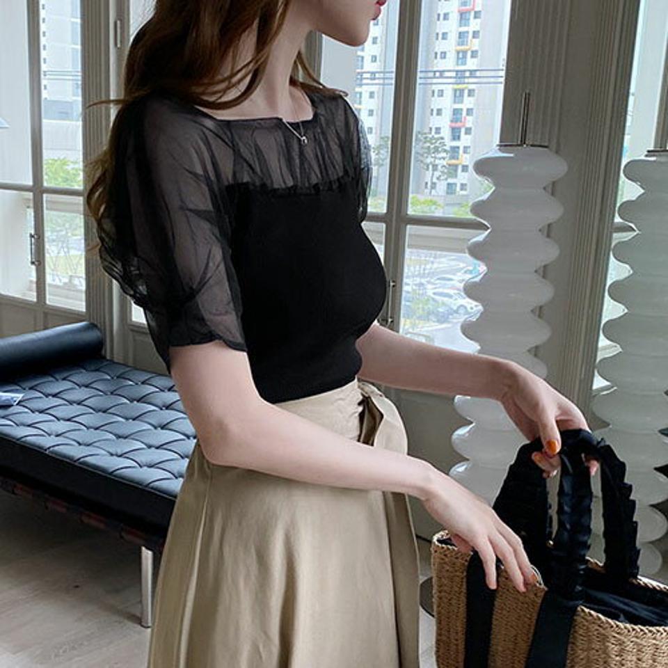 【全品10%OFF】シアーショルダースクエアニット・全3色・t68488 レディース 【tops】【トップス ニット ニットトップス 半袖 ハーフスリーブ 透け感 シアー シースルー フェミニン シンプル スクエア 春 夏 韓国 ファッション】【ハイホリHIHOLLI】