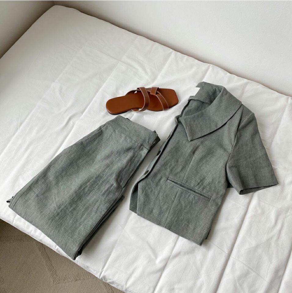 リネン混クロップドジャケット&HラインスカートSET・全3色・t62125 レディース 【jk】 韓国 ファッション アウター ジャケット 半袖 モダン リネン セットアップ スカート 大人 Hライン ベーシック フェミニン カジュアル カジュアルジャケット 夏 春