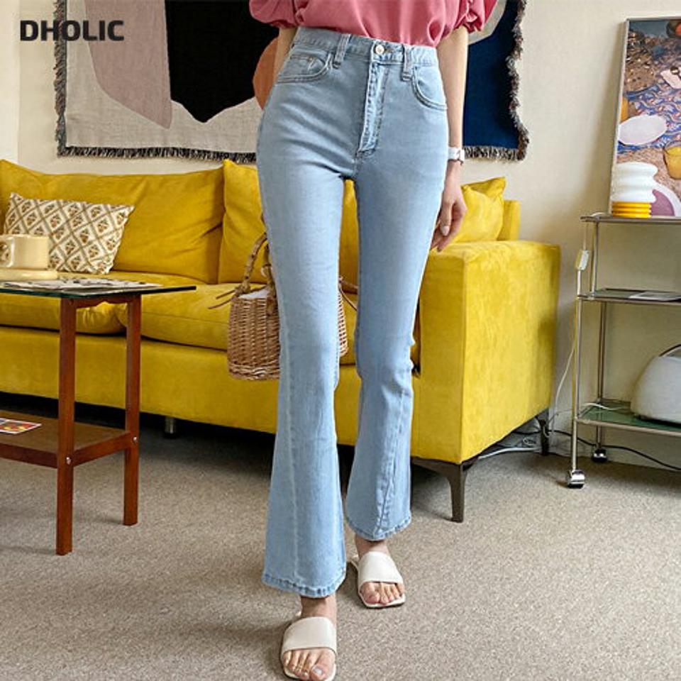 ウォッシュドフレアデニムパンツ・全1色・t65402 レディース 【pt】 韓国 ファッション ボトムス ロング ロングパンツ デニム 美脚 スリム フィット タイト ハイウエスト 足長 ストレート 大人 10分丈 体型カーバー 細身 ブーツカット 夏 春