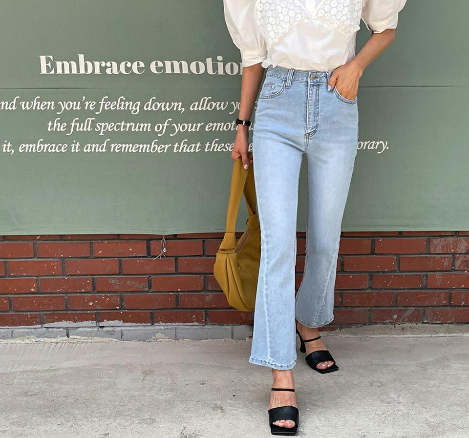 ウォッシュドフレアデニムパンツ・全1色・t65402 レディース 【pt】 韓国 ファッション ボトムス ロング ロングパンツ デニム 美脚 スリム フィット タイト ハイウエスト 足長 ストレート 大人 10分丈 体型カーバー 細身 ブーツカット 夏 春