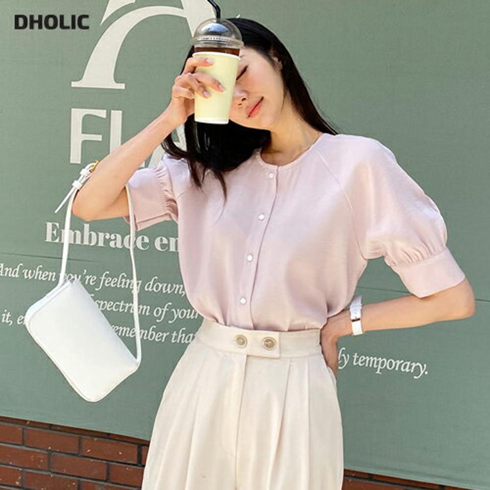 2WAYパフボタンブラウス・全5色・t65384 レディース 【bl】 韓国 ファッション トップス ブラウス 半袖 ラウンドネック 2way 5分丈 パフスリーブ ベーシック フェミニン ボリューム 体型カバー スリム 細身 無地 夏 春