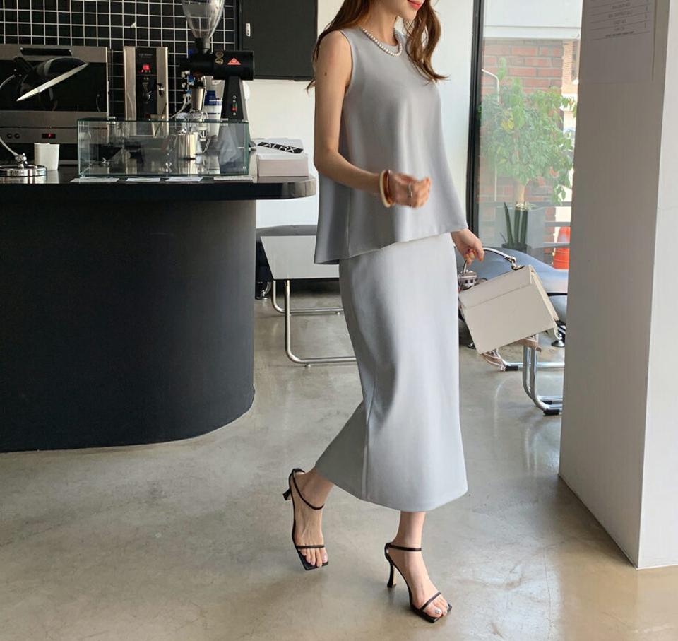 【送料無料】フレアスリーブレス&スカートSET・全4色・b68562 レディース 【sk】【セットアップ setup トップス タンクトップ スリーブレス ノースリーブ スカート ロング 単色 無地 シンプル 春 夏 韓国 ファッション】【ハイホリHIHOLLI】